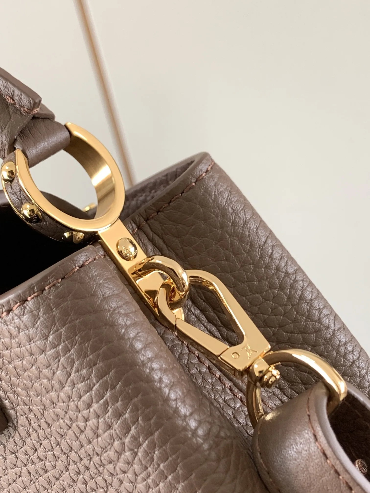 Louis Vuitton bag - LITELUX