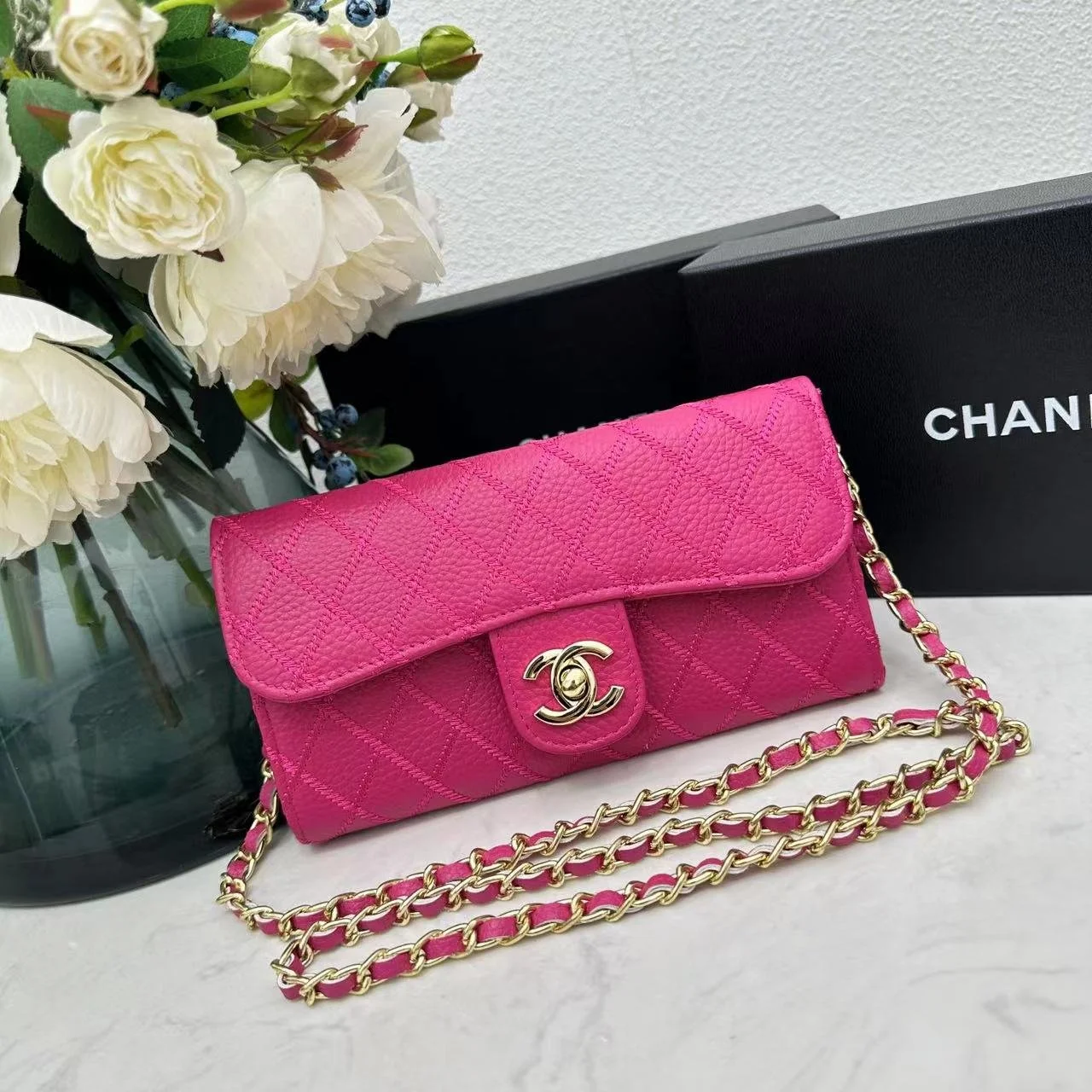 Chanel chain crossbody bag diamond and litchi cowhide Rose red 50098 size: 19*10*3.5cm - LITELUX