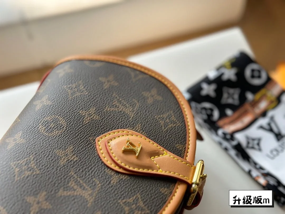 Louis Vuitton / LV Tambourin Saddle bag M44860 size: 18*16cm - LITELUX