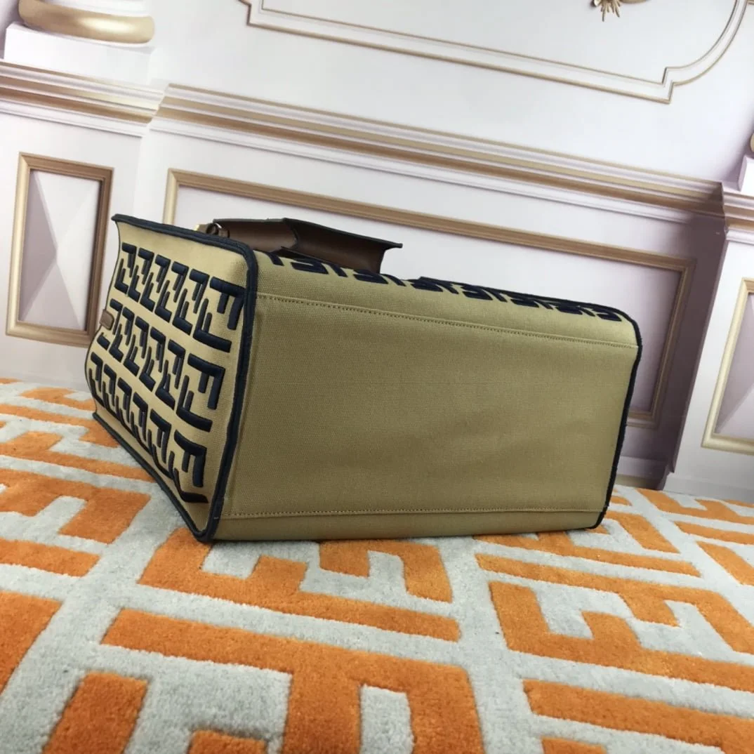 FENDI  peekaboo Canvas Tote with mobile phone bag 2118 Size: 37*32 cm - LITELUX