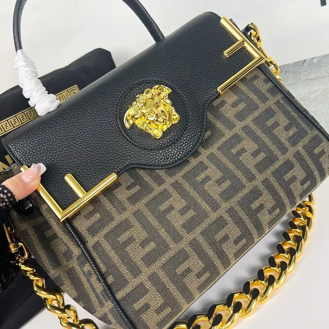 FENDI Fendace La Medusa Crossbody bag - LITELUX