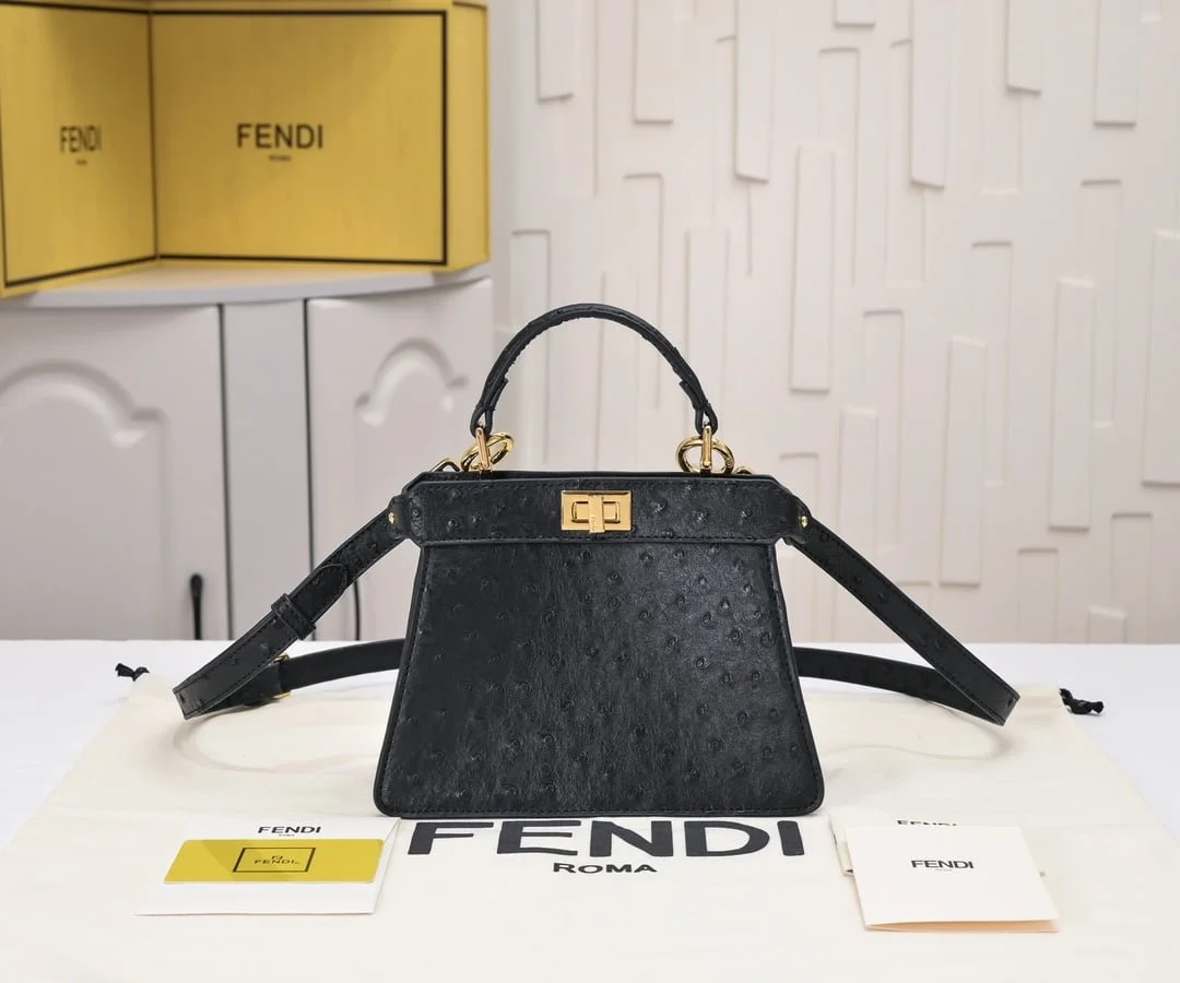 FENDI Peekaboo Black 23ss 335 Size: 20*15cm - LITELUX
