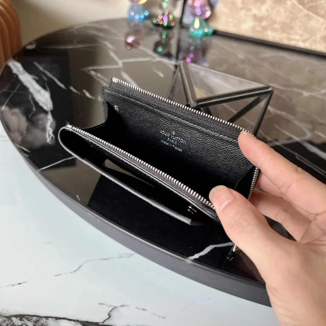 Louis Vuitton bag - LITELUX