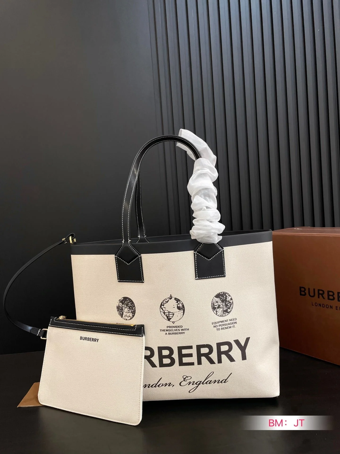 Burberry tote Shopping bag size: 34*26cm - LITELUX