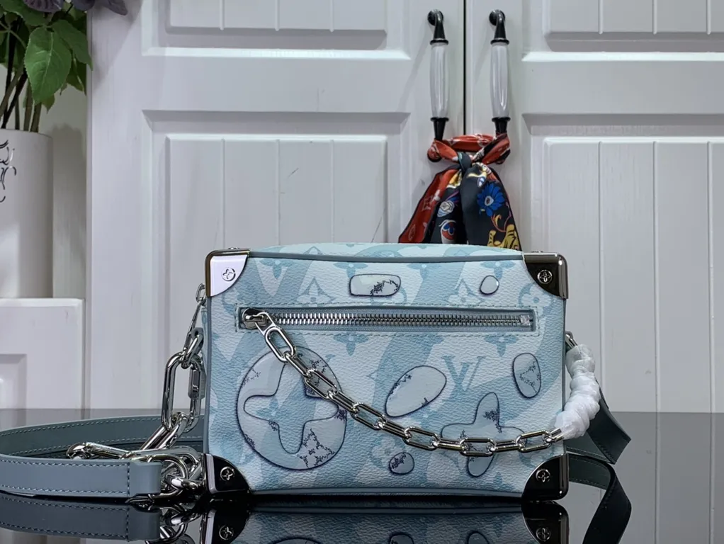 Louis Vuitton bag - LITELUX