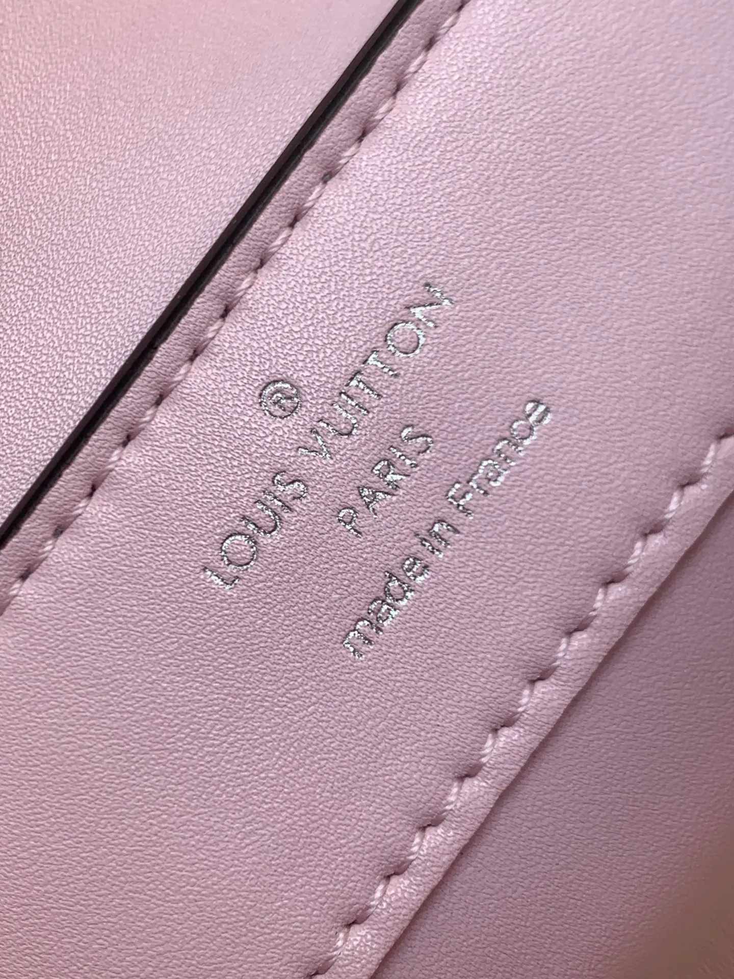 Louis Vuitton bag - LITELUX