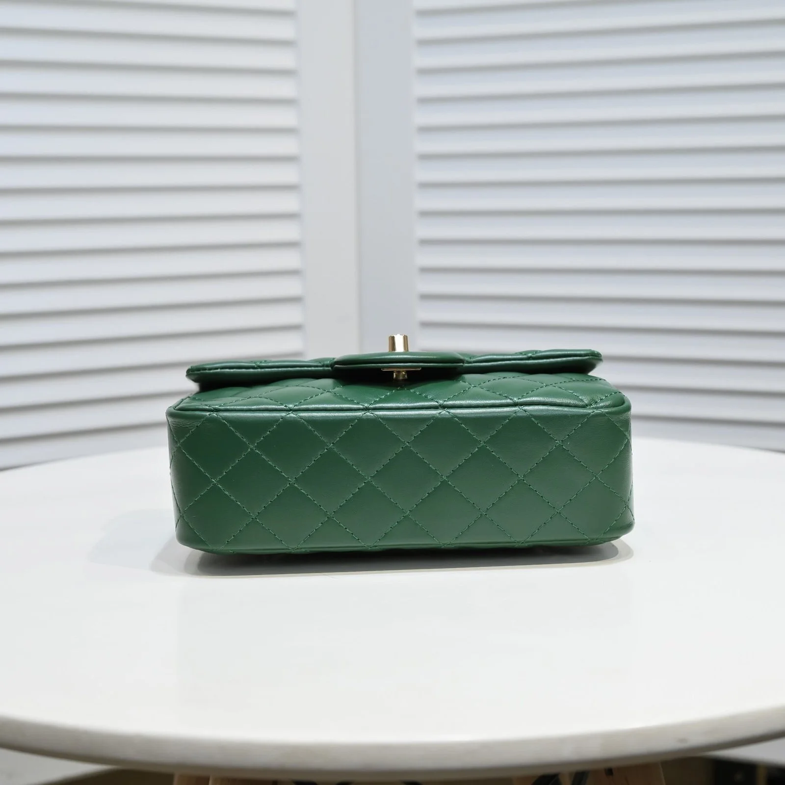 Chanel Lamb skin chain crossbody bag green 1116 SIZE: 20*14*7cm - LITELUX