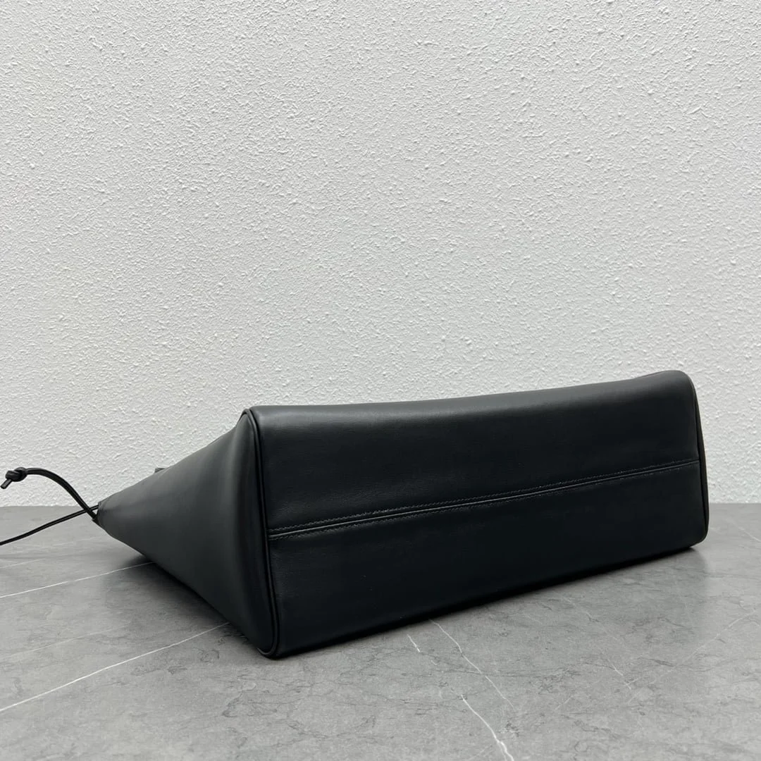 CELINE CABAS TRIOMPHE Draw the rope Tote Bag Shoulder bag Black Size: 44 * 28 * 18cm - LITELUX