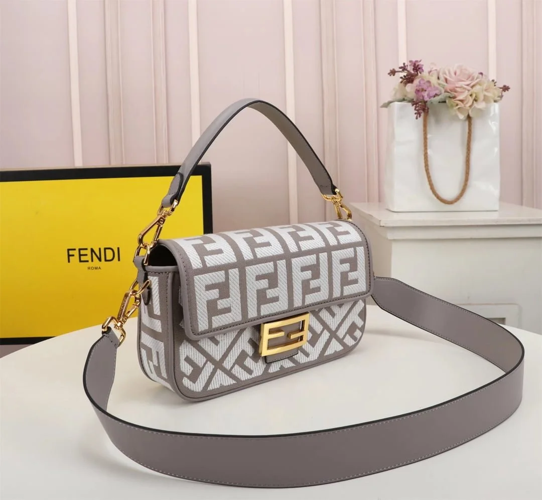 FENDI Baguette F embroidery colors shoulderbag F2029 Size: 26*5*15CM - LITELUX