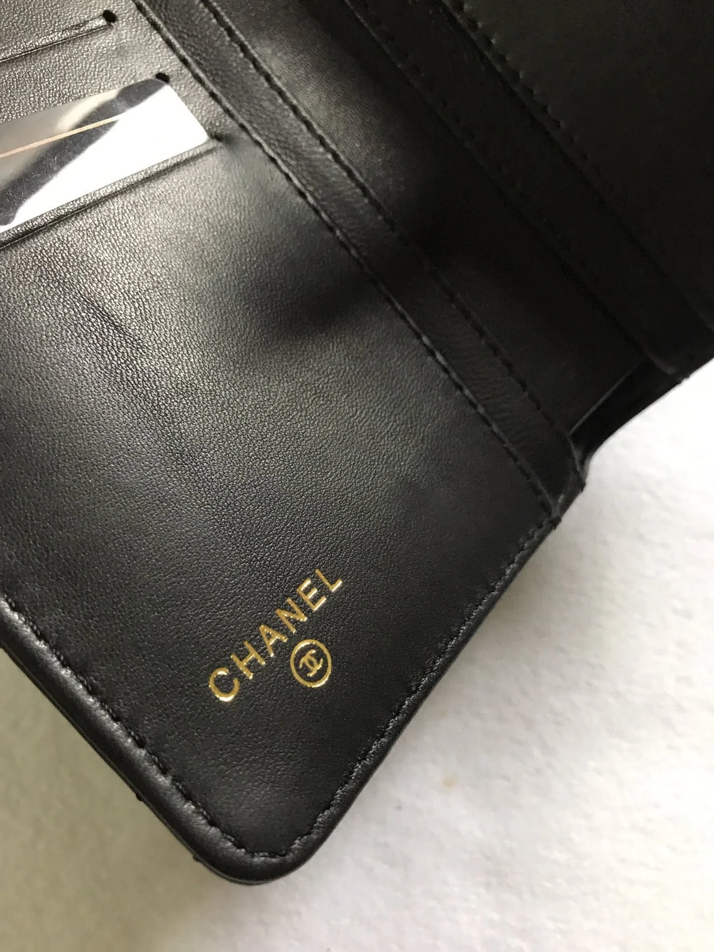 Chanel sheepskin wallet with gold and sliver hardware 50073 size: 15*10cm - LITELUX