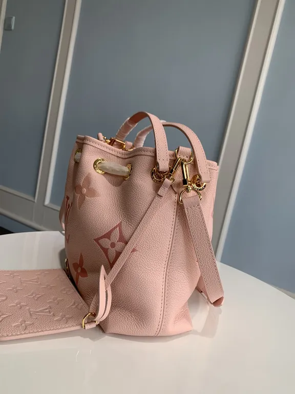 Louis Vuitton bag - LITELUX