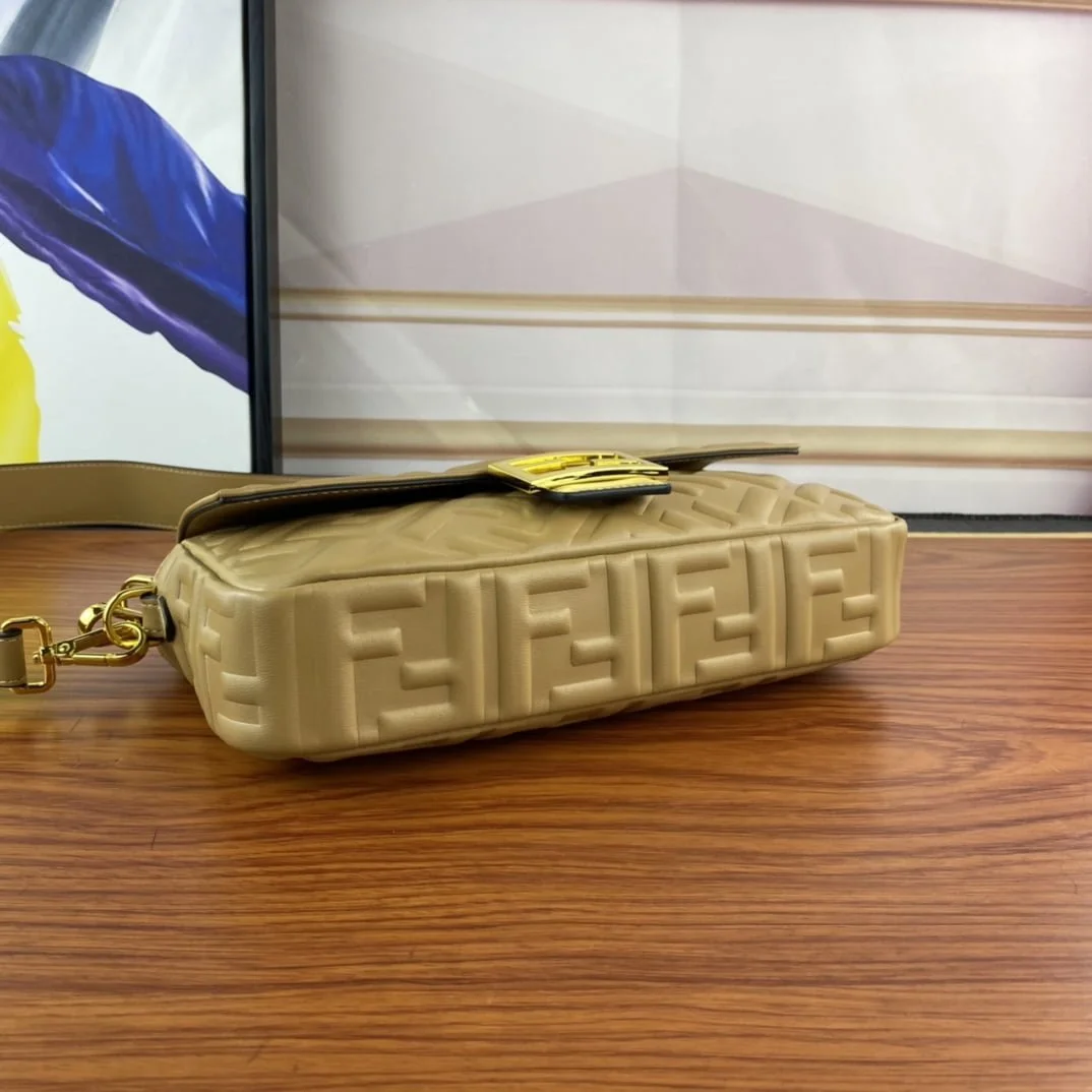 FENDI BAGUETTE Embossed design Ginger Handbag F0191 Size: 26x5x15cm - LITELUX