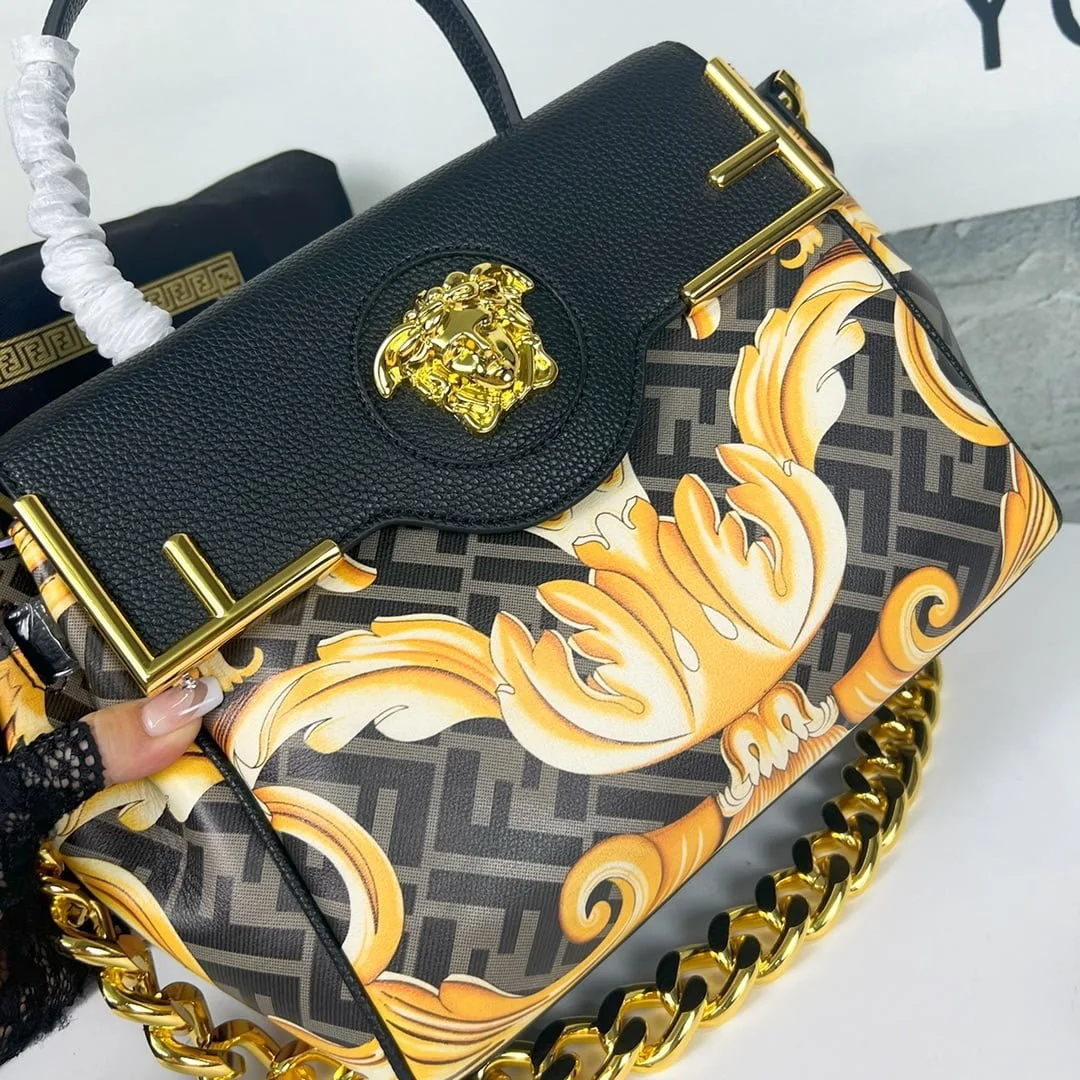 FENDI Fendace La Medusa Crossbody bag - LITELUX