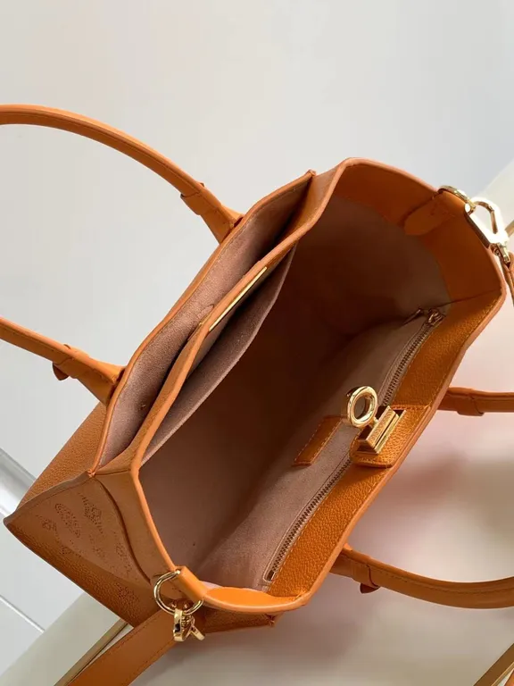 Louis Vuitton bag - LITELUX