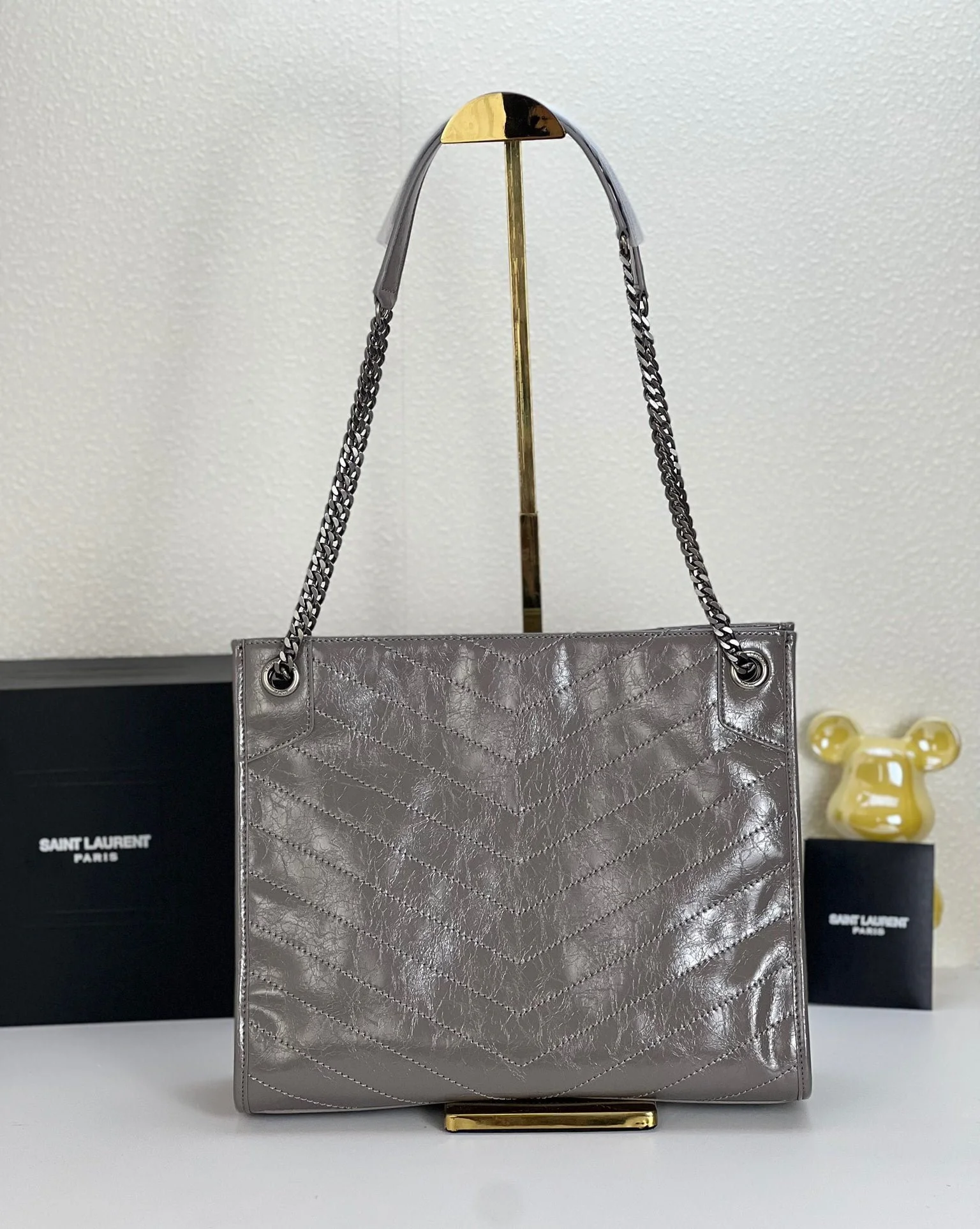 YSL NIKI Wrinkled retro oil wax skin Shoulder and backbody tote bag grey 577999 size: 33*27*11.5 cm - LITELUX