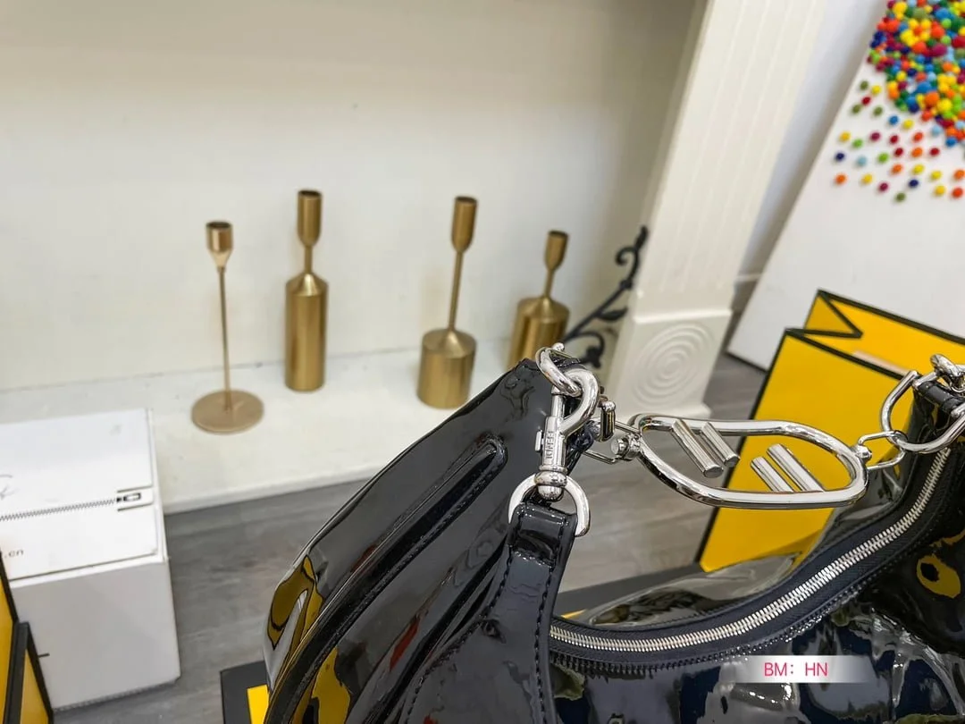 FENDI Patent leather half moon bag Size: 34*16cm - LITELUX