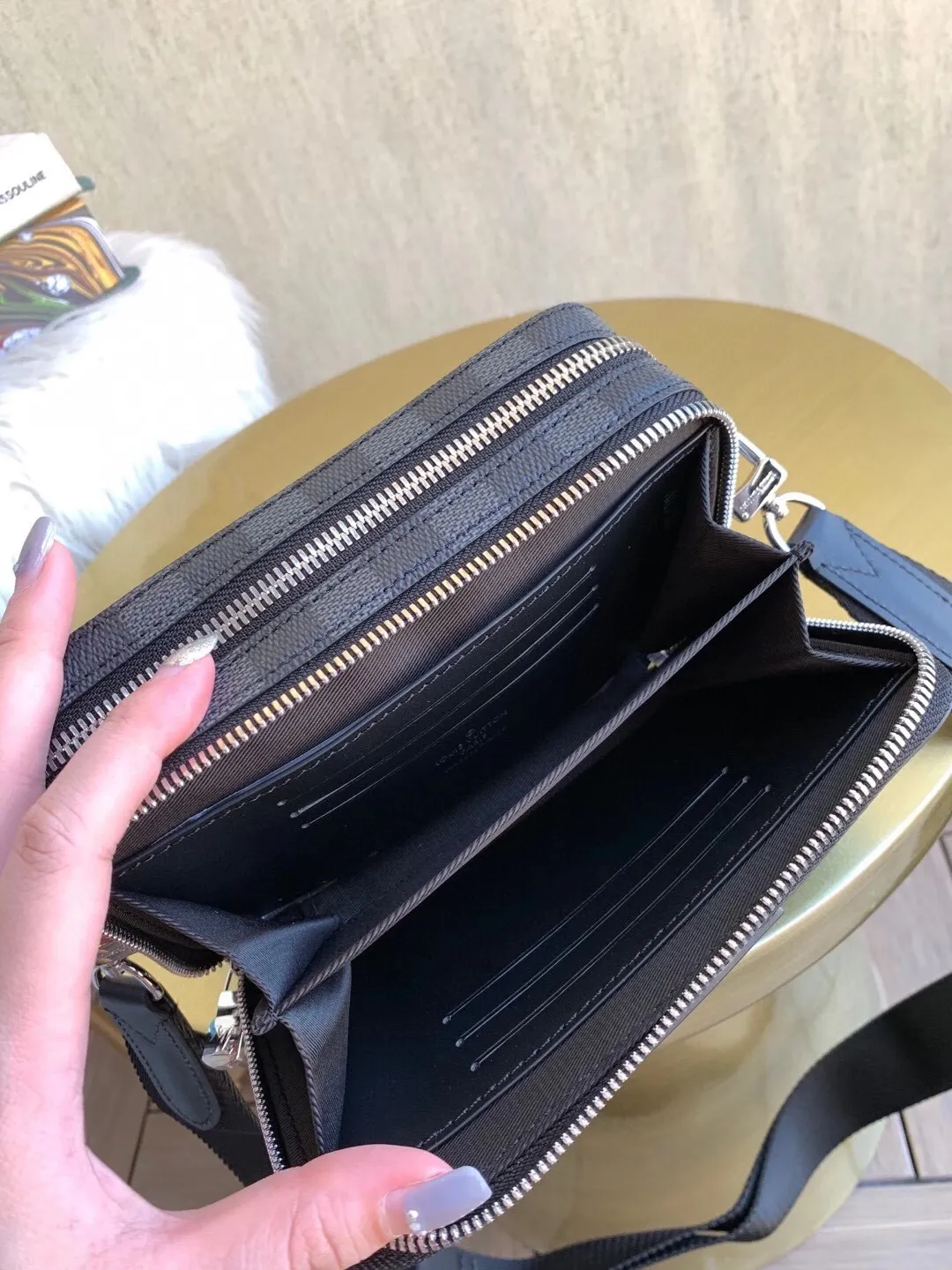 Louis Vuitton bag - LITELUX