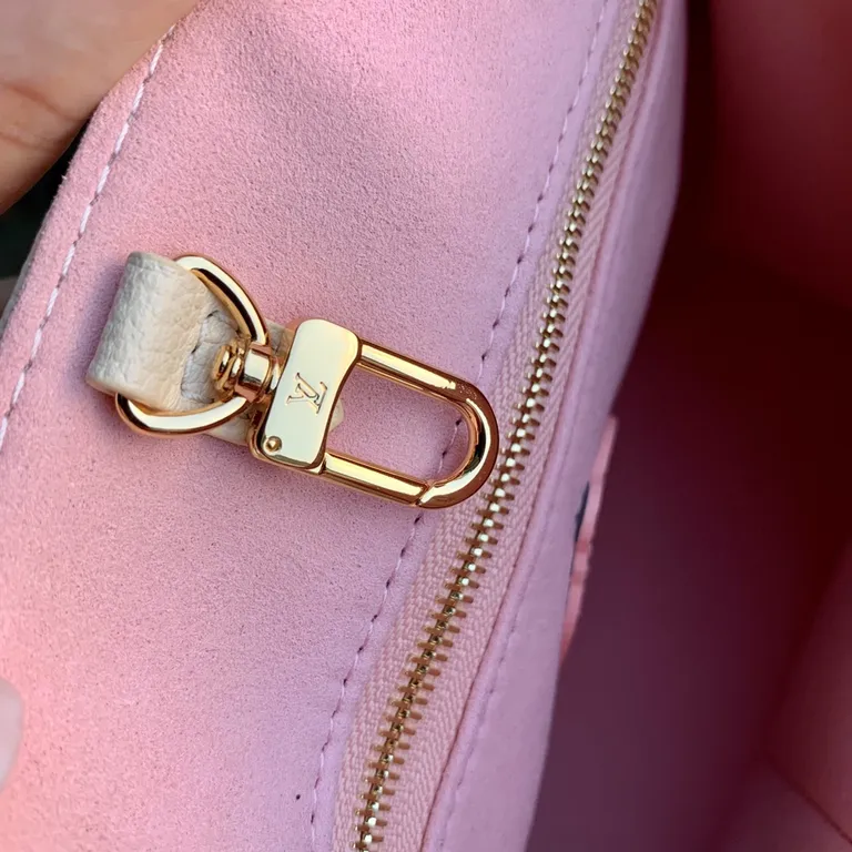 Louis Vuitton bag - LITELUX