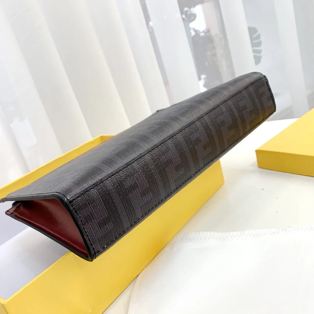 FENDI Large capacity Handbag Size: 20 * 30cm - LITELUX