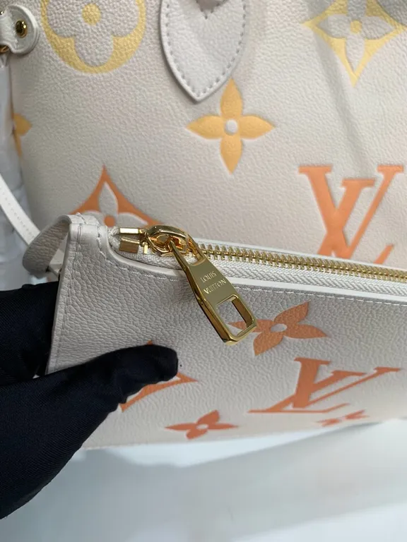 Louis Vuitton bag - LITELUX