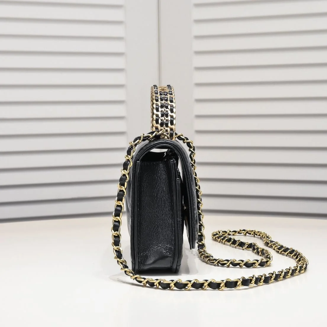 Chanel cowhide handle Rich crossbody shoulder bag 3107 size: 19.5*11.5*4cm - LITELUX