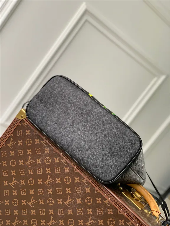 Louis Vuitton Bag - LITELUX