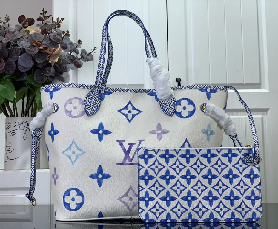 Louis Vuitton bag - LITELUX