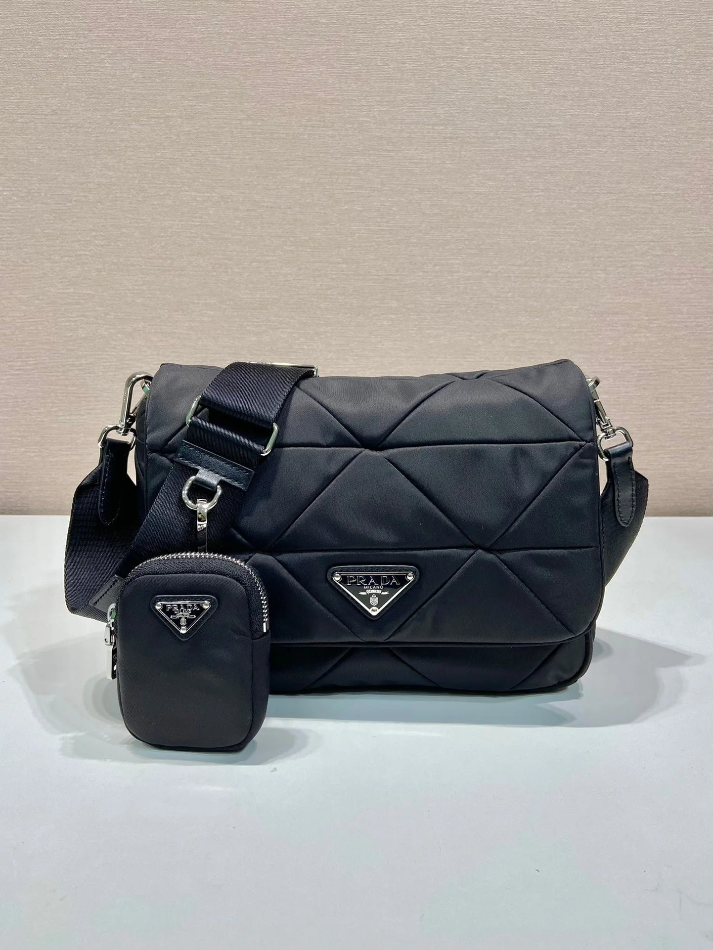 Prada nylon Three-piece set shoulder bag 1bd290 size: 24*24*8.5cm - LITELUX