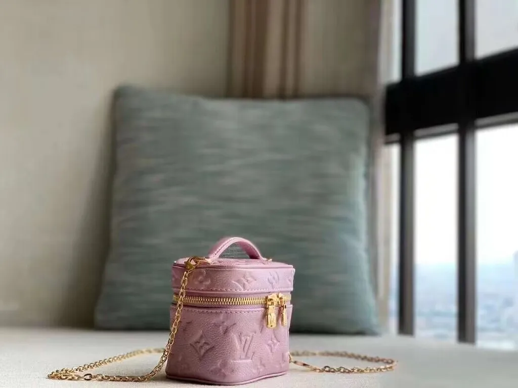 Louis Vuitton bag - LITELUX