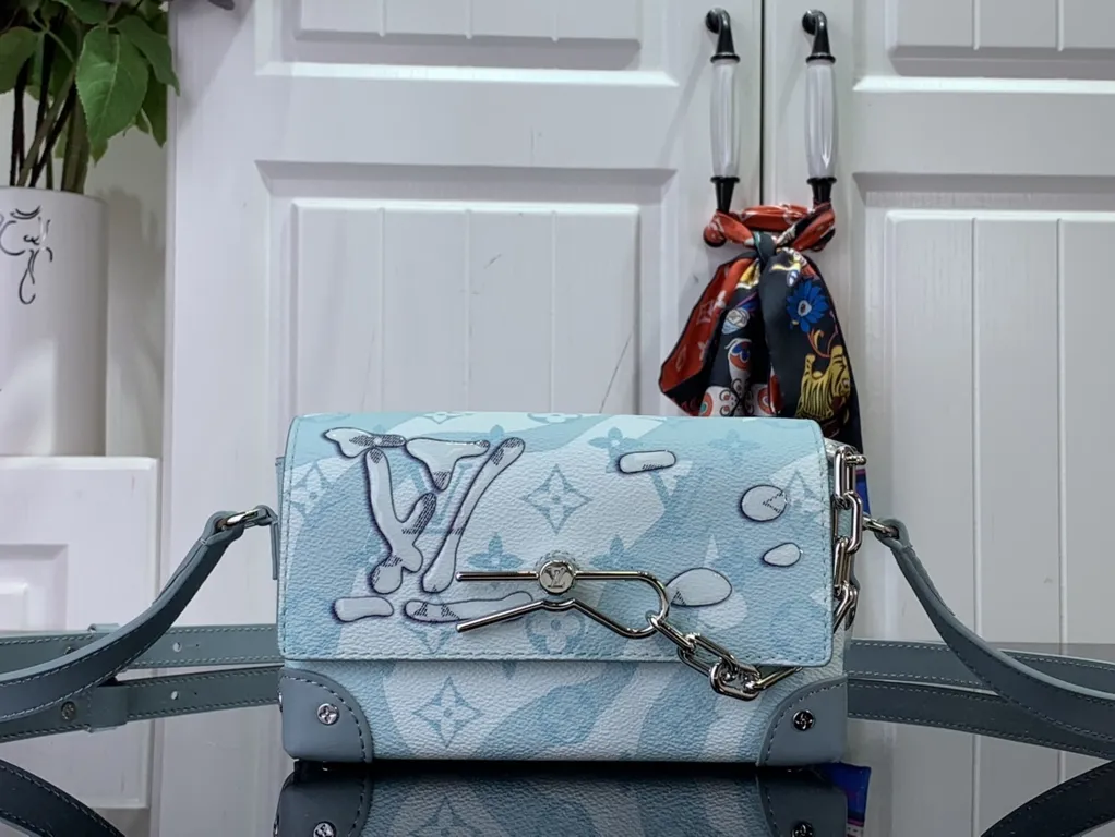 Louis Vuitton bag - LITELUX