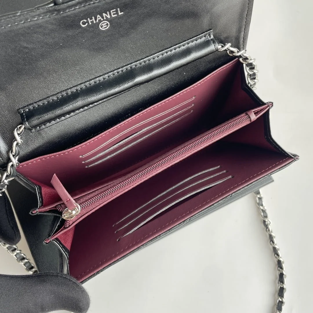 Chanel chain crossbody bag Cowhide with diamond lattice sliver hardware black A50076 size: 18*10.5*3.5cm - LITELUX