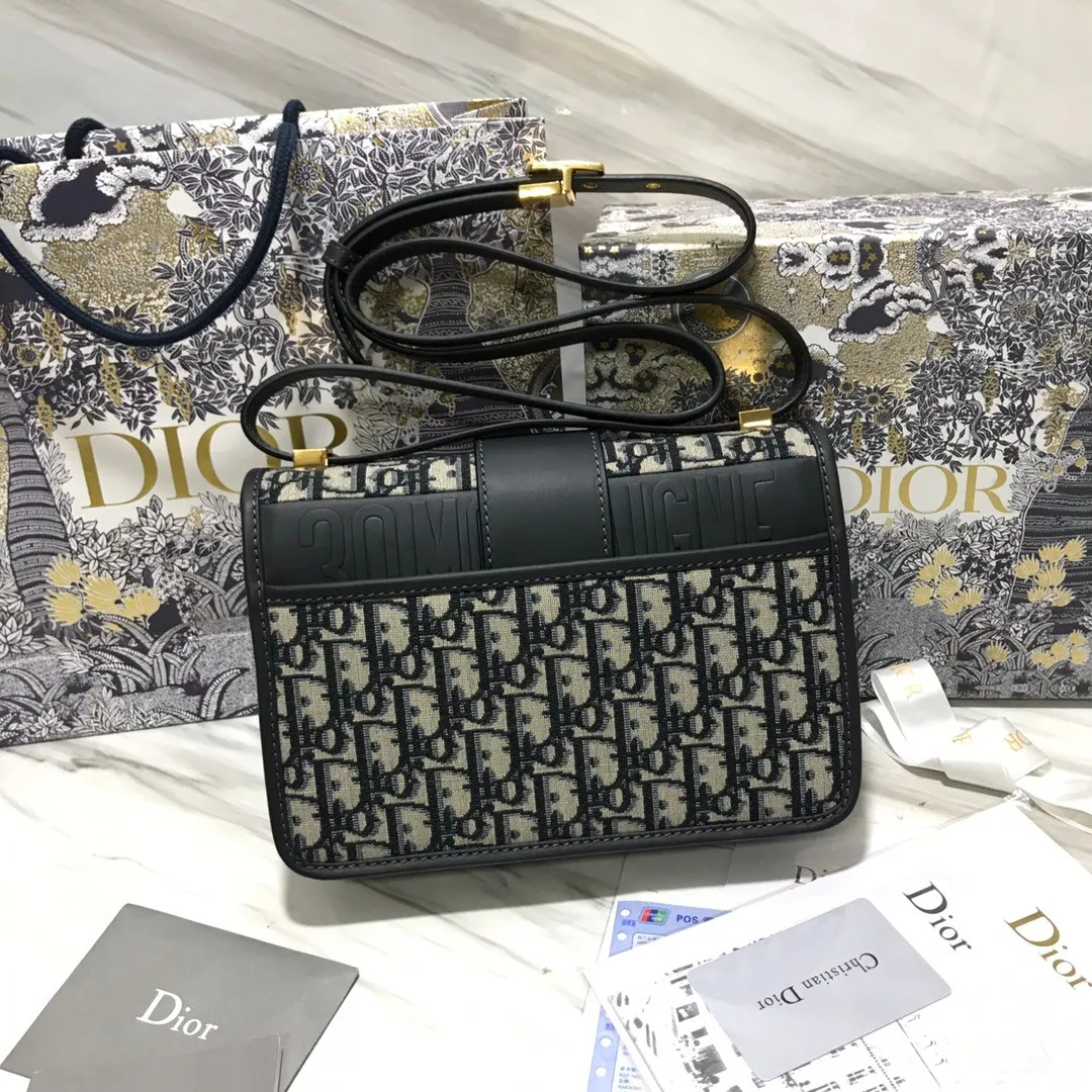 Dior Bag  – 115907912 - LITELUX