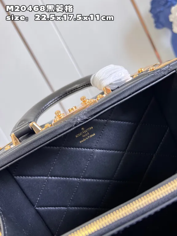 Louis Vuitton bag - LITELUX