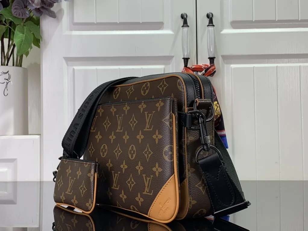 Louis Vuitton bag - LITELUX
