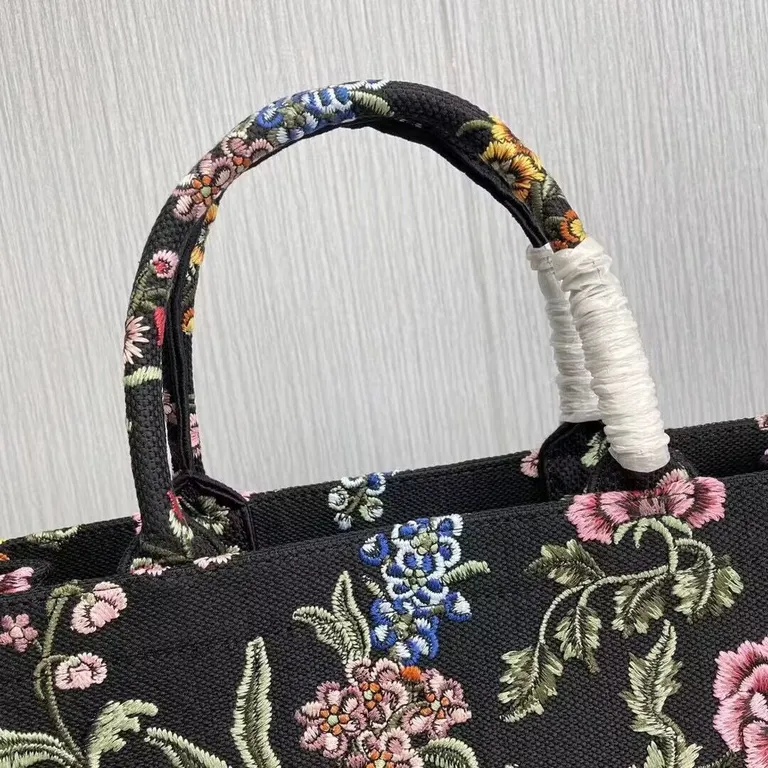 Dior bag - LITELUX