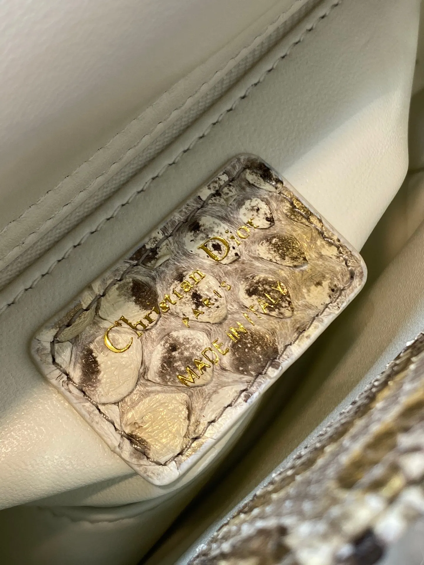 Dior Bag  – 121196865 - LITELUX