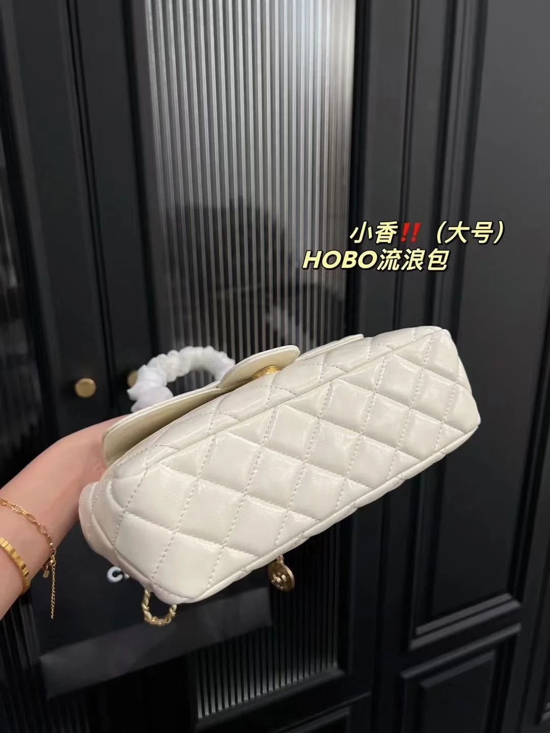 Chanel HOBO bag Oil wax leather white 3690 size: 22*20cm - LITELUX