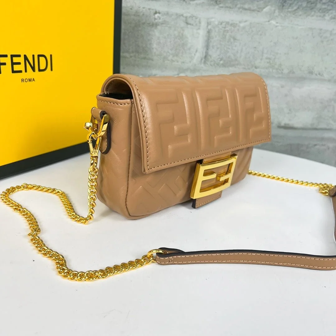 FENDI BAGUETTE Mini Chain Strap Earthy yellow Handbag Size: 4*18*11cm - LITELUX