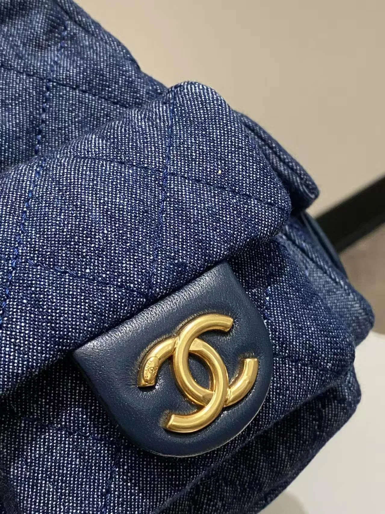 Chanel hobo 25c - LITELUX