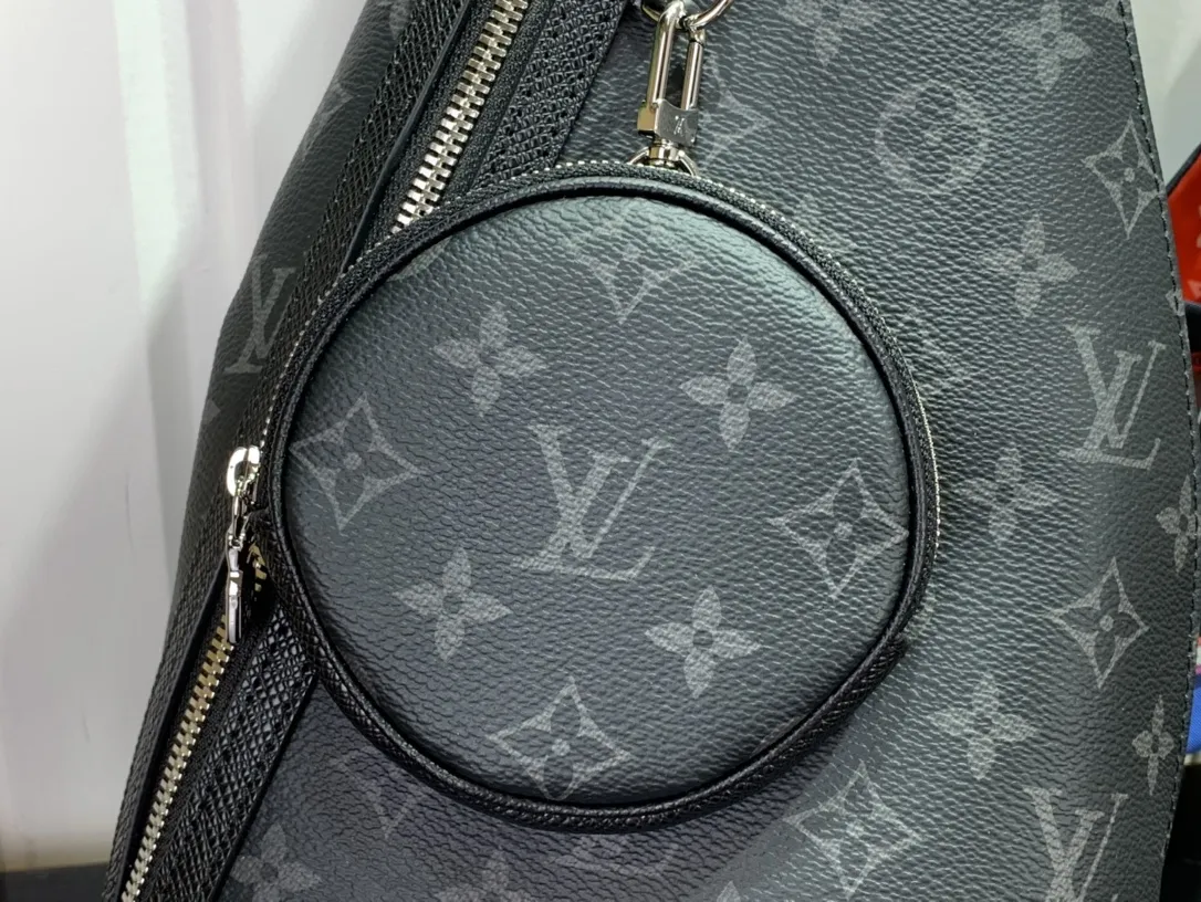 Louis Vuitton bag - LITELUX