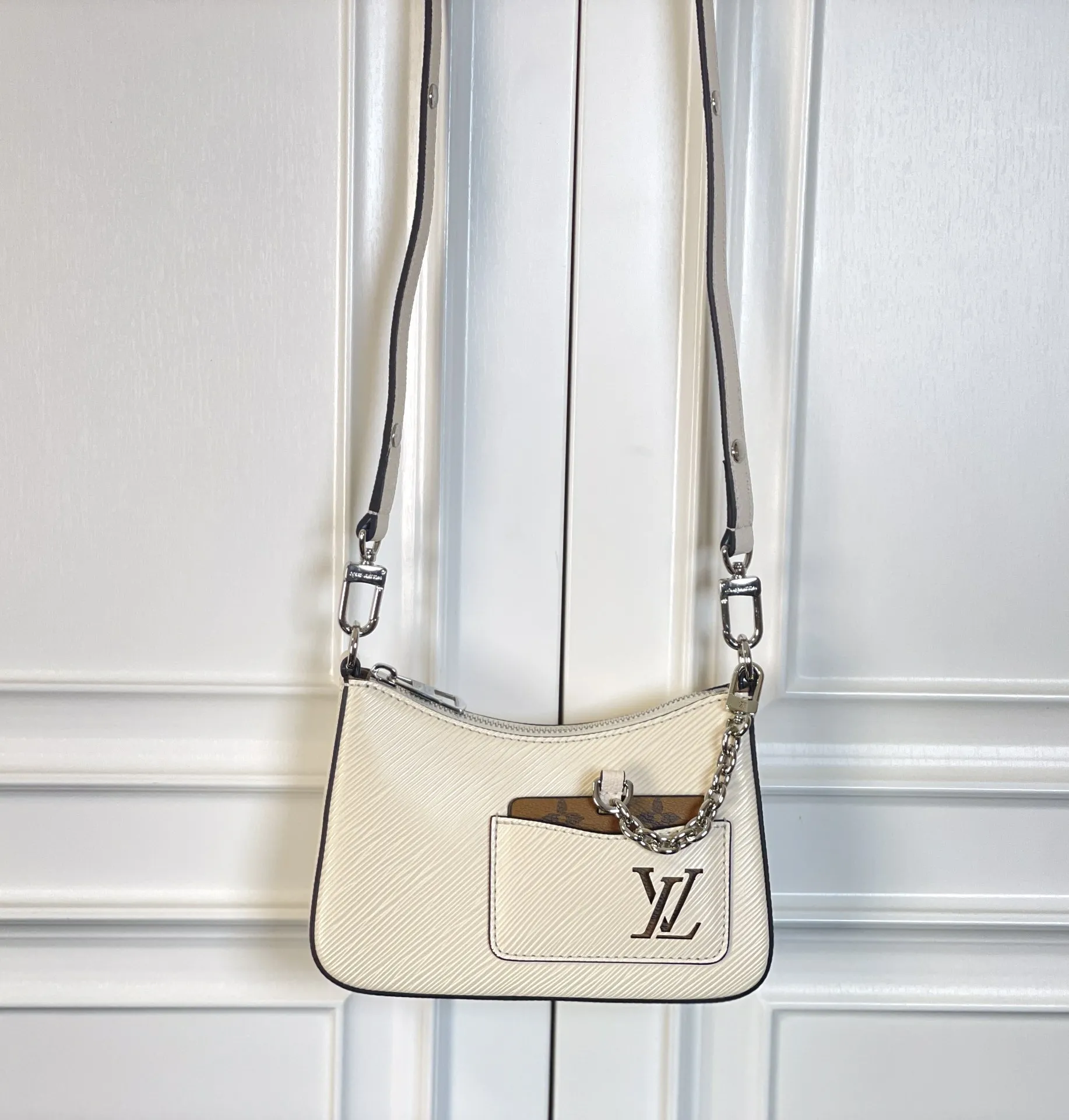 Louis Vuitton bag - LITELUX