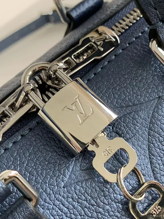 Louis Vuitton bag - LITELUX