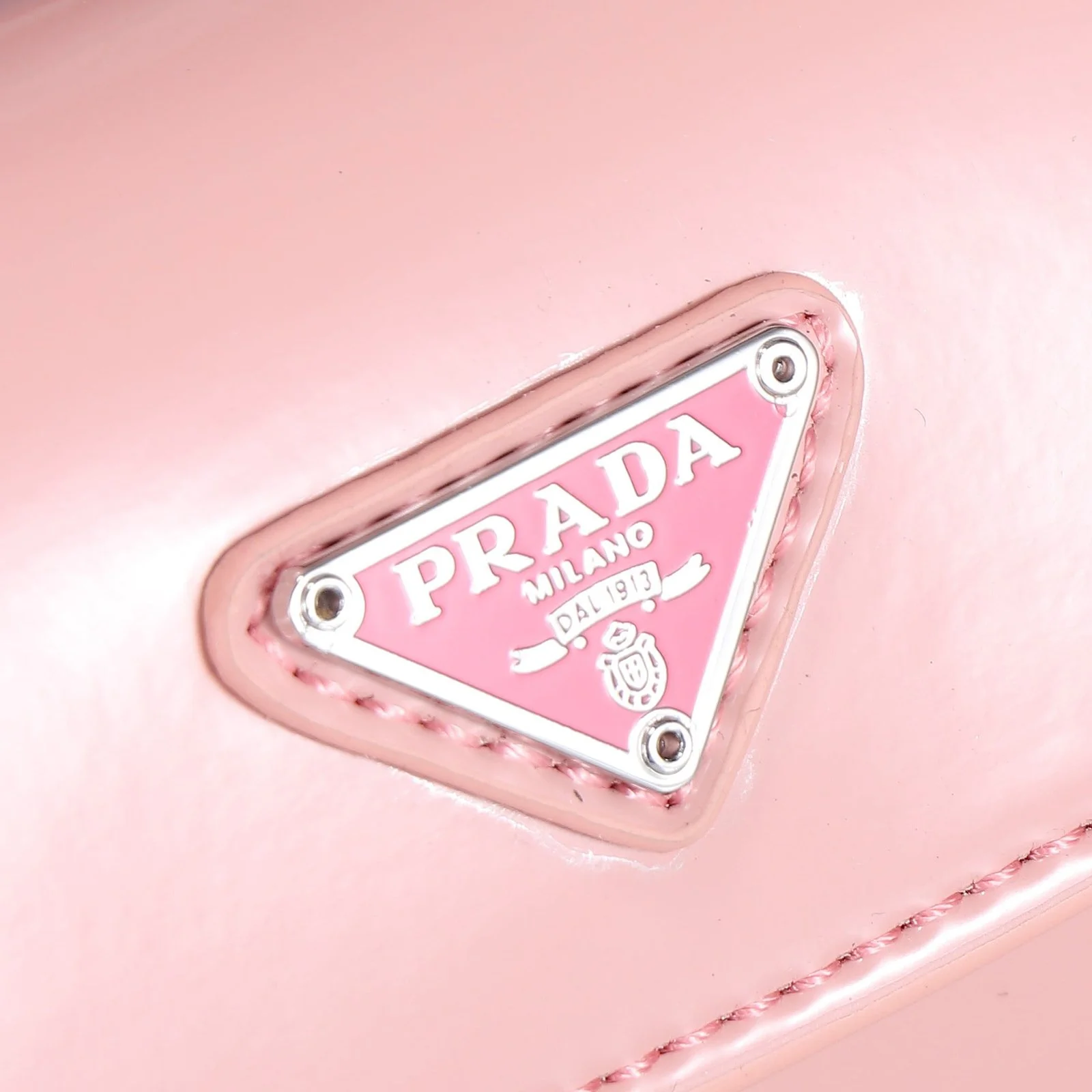 Prada hobo cleo Patent leather 611 pink size:22*13cm - LITELUX