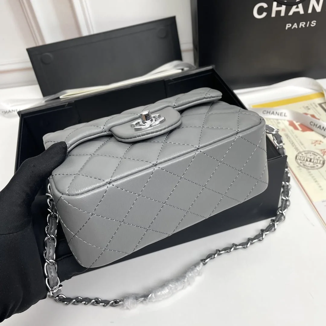 Chanel cf Square Fat 1115 sheepskin leather grey size: 18*14*7cm - LITELUX