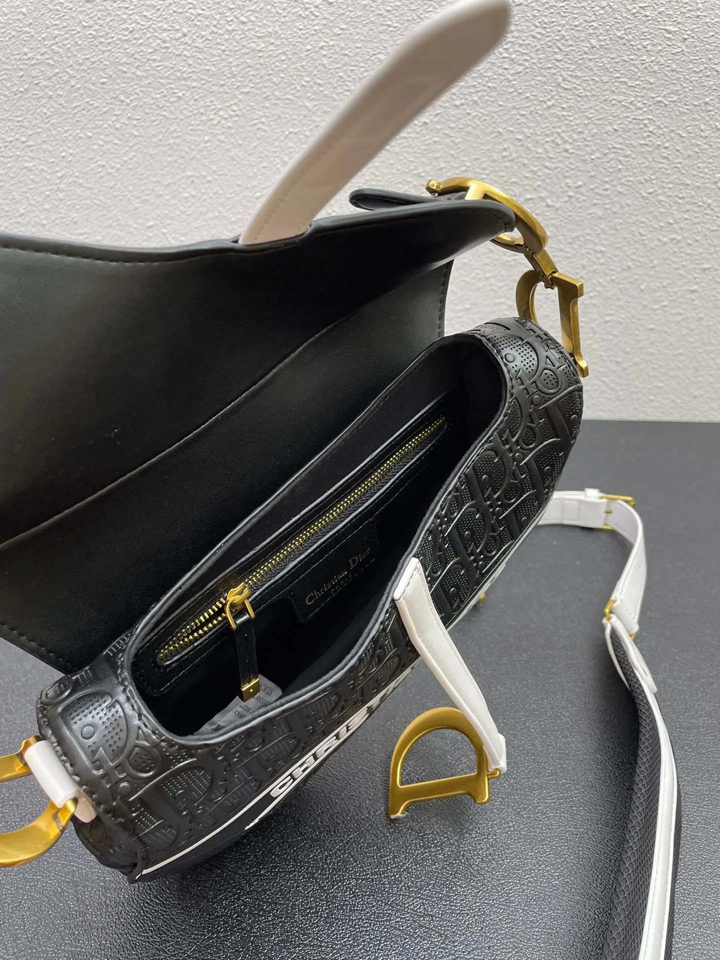 Dior Bag  – 115934073 - LITELUX