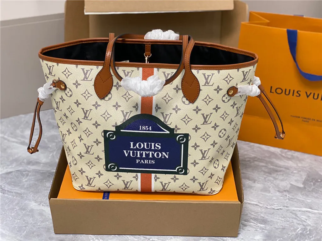 Louis Vuitton Bag - LITELUX