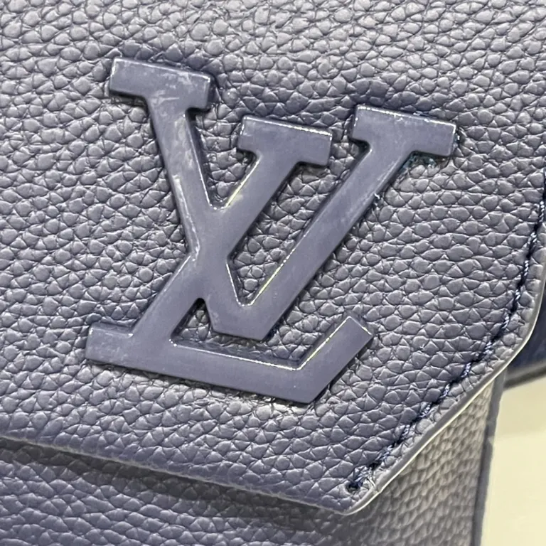 Louis Vuitton bag - LITELUX