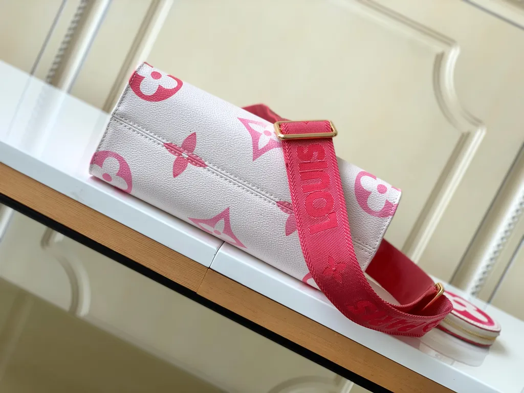 Louis Vuitton bag - LITELUX