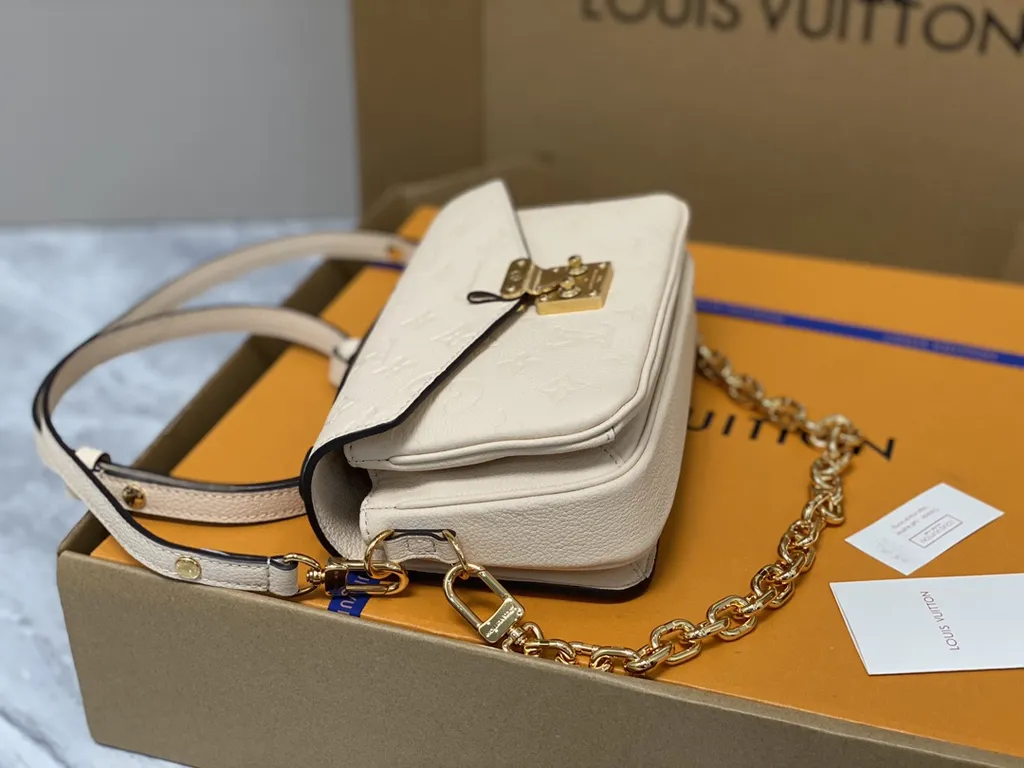 Louis Vuitton bag - LITELUX