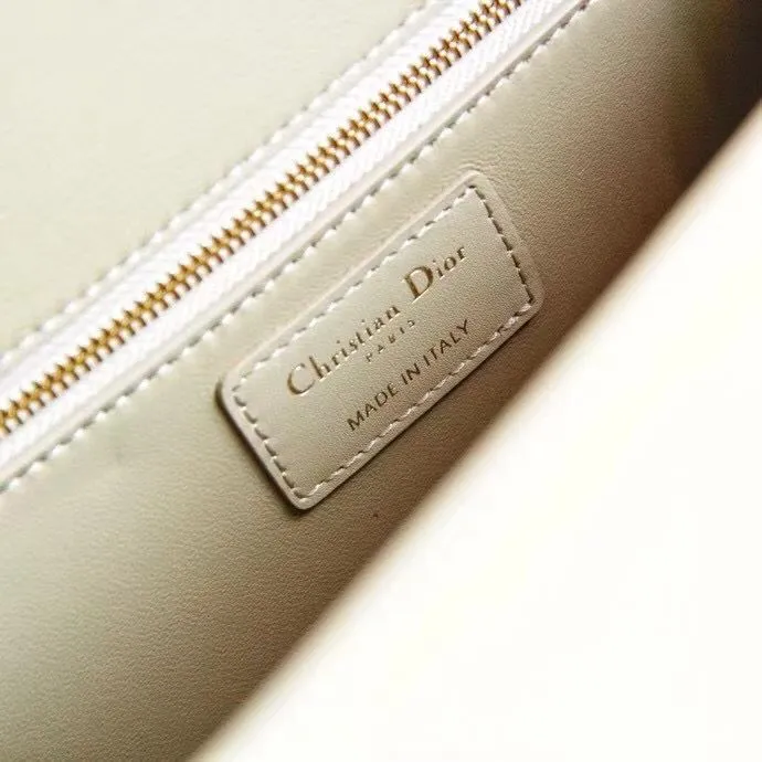 Dior Bag  – 114502382 - LITELUX